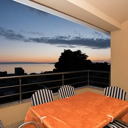 Buba/maslina Apartmán Makarská