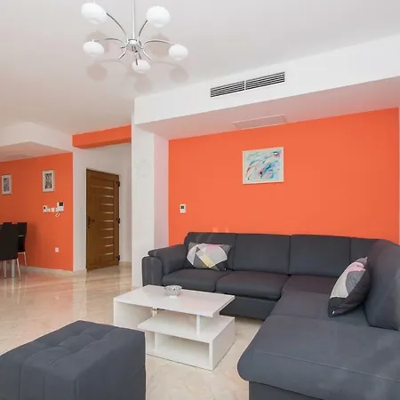 Buba/maslina Apartmán Makarská